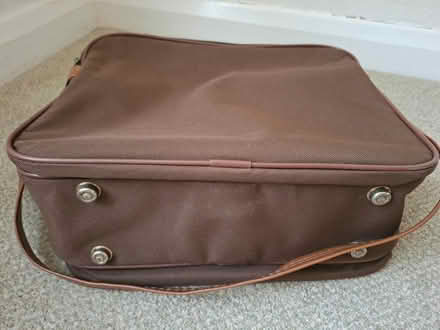 Photo of free Canvas holdall (Welling DA16) #4