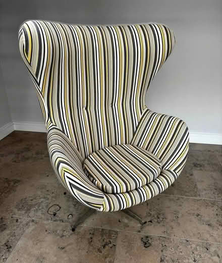 Photo of free Swivel chair (Stretford M32) #1