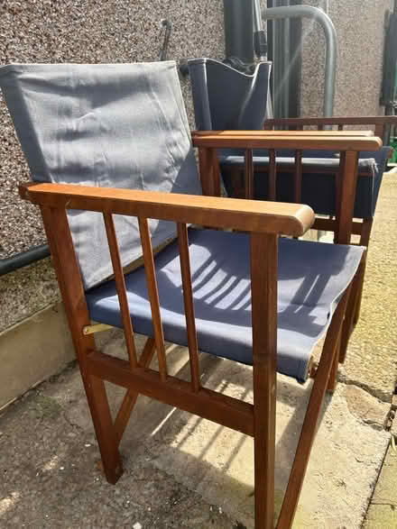 Photo of free Folding chairs (Broadfield BB5) #1