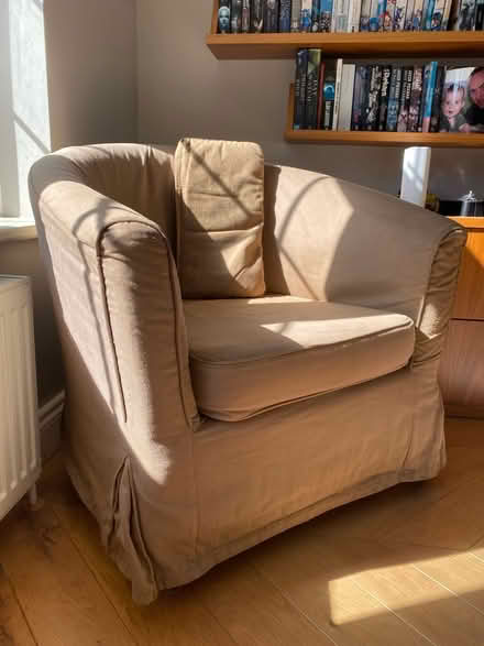 Photo of free Large single armchair (BR7) #3