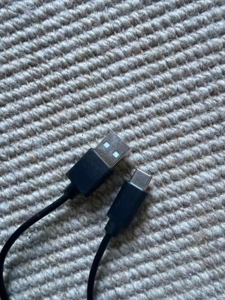 Photo of free 3 x usb c to usb a cables (Homerton E9) #2