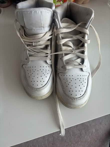 Photo of free White kids Nike Jordan’s - size 3 (Maghull, L31) #2