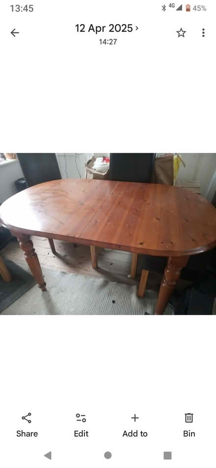 Photo of free Wooden table that extends (Near Horsham Station) #1