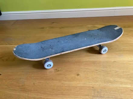 Photo of free Skateboard (Buckingham MK18) #1