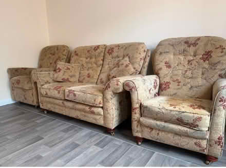 Photo of free 3 piece suite (Little Hallam DE7) #1