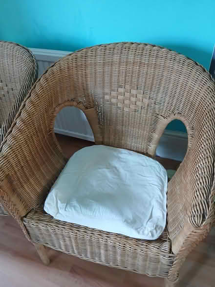 Photo of free 2 wicker chairs (Clapham (SW4)) #2