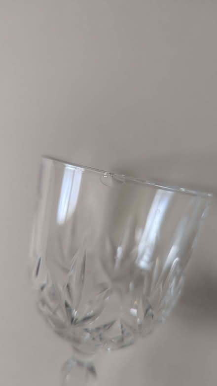 Photo of free PICKUP MONDAY/TUESDAY 4 used wine glasses (Loftus Road W12) #4