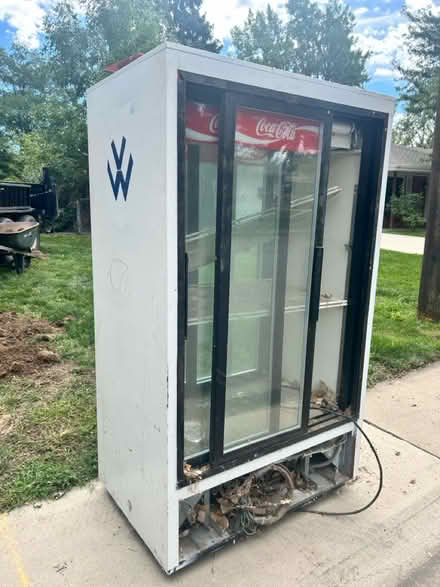 Photo of free Drink refrigerator (North Lakewood) #1