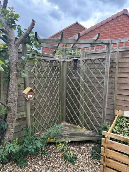 Photo of free Garden Corner Arch (Thomas Mills High School IP13) #1