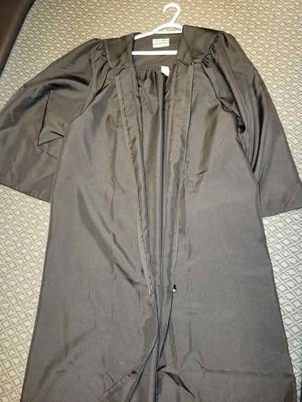 Photo of free Graduation gown (Milton (James Snow/Clark)) #1