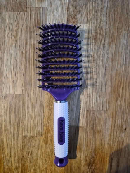 Photo of free Detangling brush (Tilehurst RG30) #1