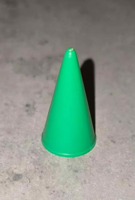 Photo of Green cone-shaped piece (Lytham FY8) #1