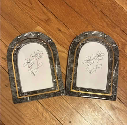 Photo of free 4x6 picture frames (Saugerties) #1
