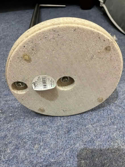 Photo of free Toilet roll holder (TN32) #3