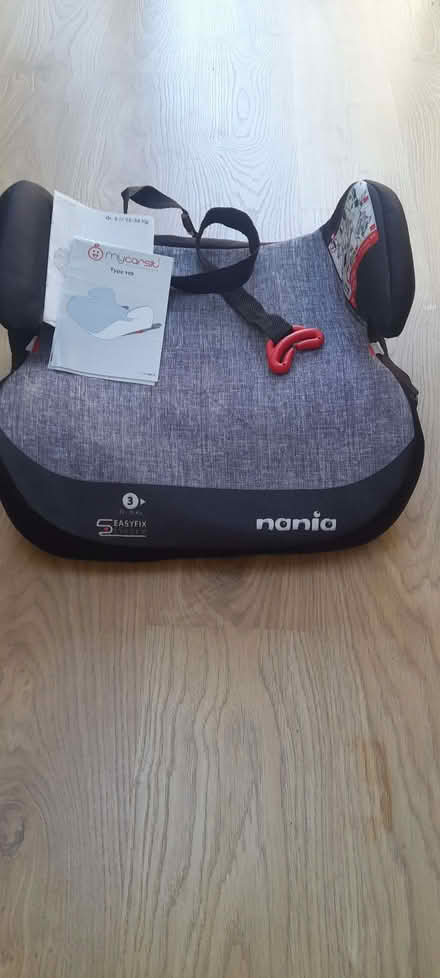 Photo of free Isofix booster seat (Longton PR4) #1