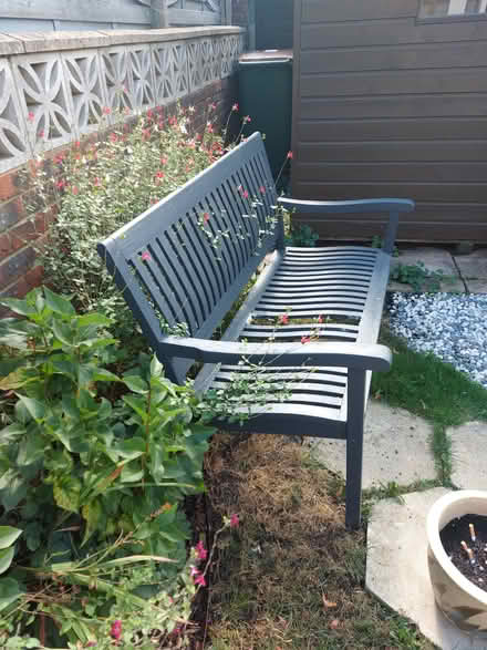 Photo of free Garden bench needs attention (Upper beeding) #2