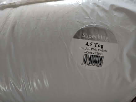 Photo of free Super king 4.5 tog duvet (The Inch EH16) #3