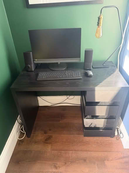 Photo of free Desk (Kilburn NW6) #1