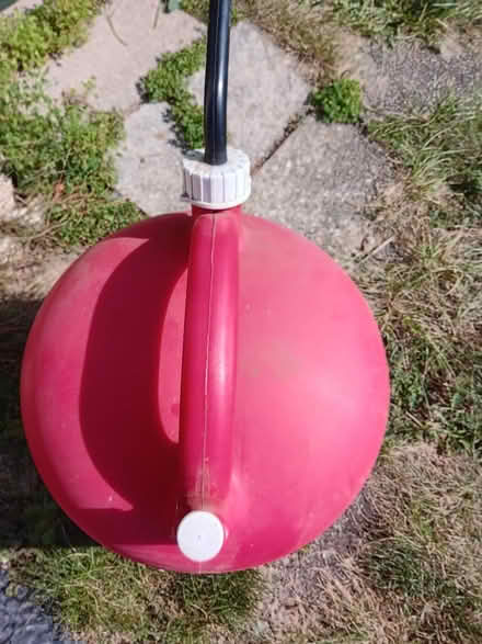 Photo of free 5 Gallon Gas Can (Woodridge) #2