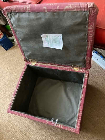 Photo of free Footrest with storage (Enfield Town EN1) #2