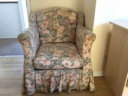 Photo of free High backed lounge chair (Sturry CT2) #1