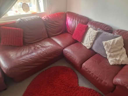 Photo of free Sofa (Amersham Hill HP13) #3
