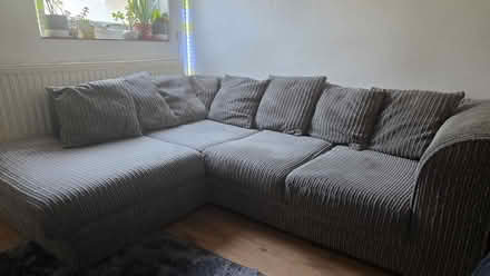 Photo of free Corner sofa (Thornton Heath CR0) #3