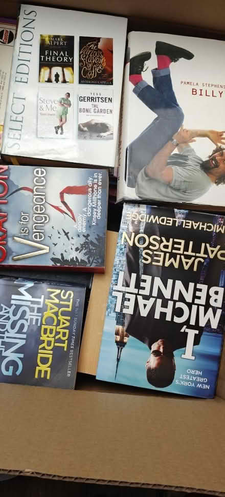 Photo of free Medium box of books (Laindon SS15) #1