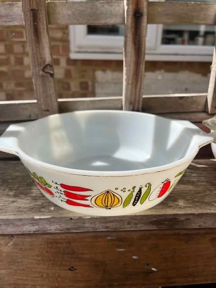 Photo of free 3 casserole/pyrex dushes (Woodside CR0) #3