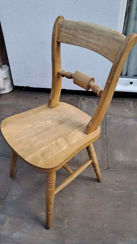 Photo of free Traditional Farmhouse style chair, without arms. (Enfield EN2) #2