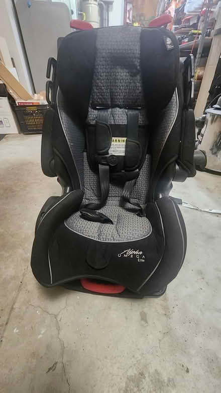 Photo of free Car seat (97006) #1