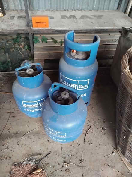 Photo of free Empty gas bottles (Manafon SY16) #1