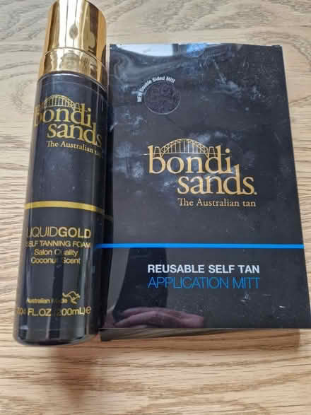 Photo of free Self tan and mitt (Norton lees S8) #1