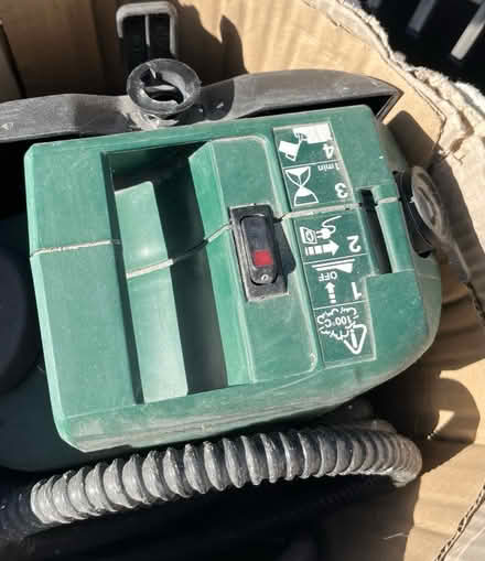 Photo of free Bosch wallpaper steamer (Gosport PO12) #2