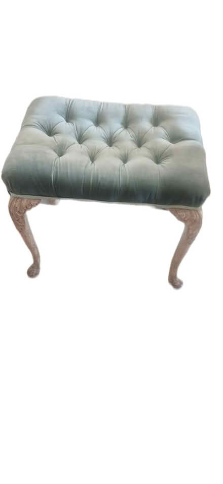 Photo of free Dressing Table Stool (stretham SW16) #1