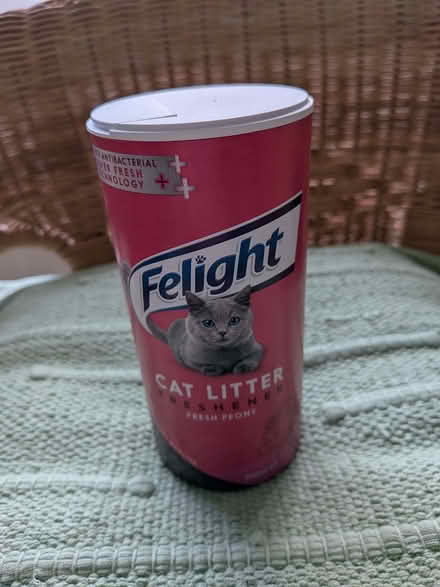 Photo of free Cat litter freshener. Never used (Titness Park SL5) #2