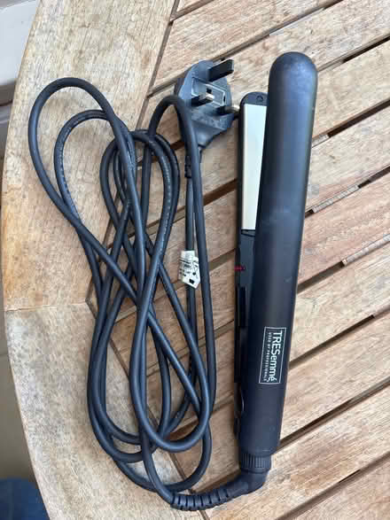 Photo of free Hair straighteners (Wimbledon SW19) #1