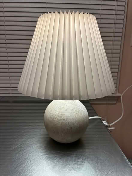 Photo of free Lamp (Saugerties) #1