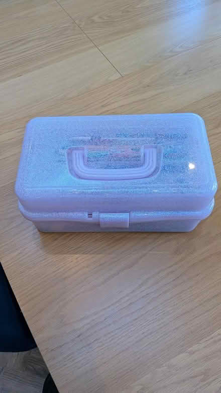 Photo of free Smiggle pens and box (Timperley WA15) #1