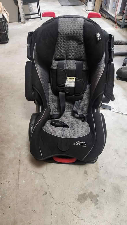 Photo of free Car seat (97006) #2