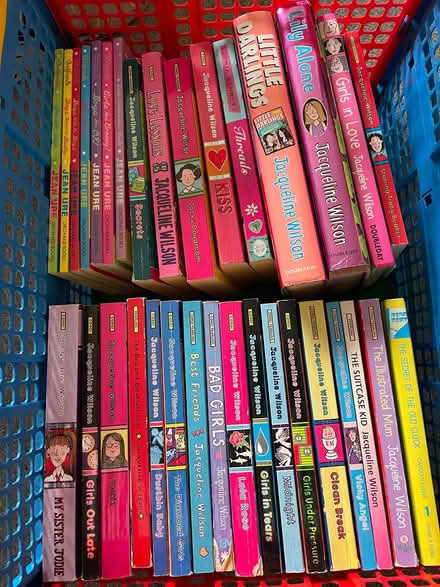 Photo of free Books - Jacqueline Wilson, Jean Ure (Craiglinn G68) #1