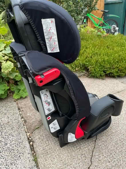 Photo of free Child’s car seat (Menstrie FK11) #2