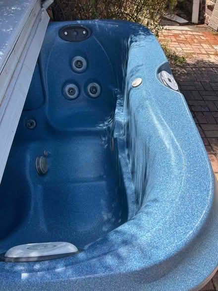 Photo of free Jacuzzi Hot Tub J315 (Constitution and Carlisle NE) #3