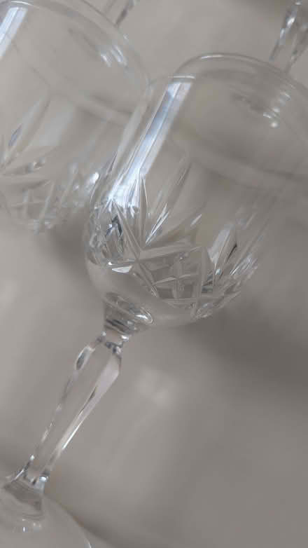 Photo of free PICKUP MONDAY/TUESDAY 4 used wine glasses (Loftus Road W12) #2