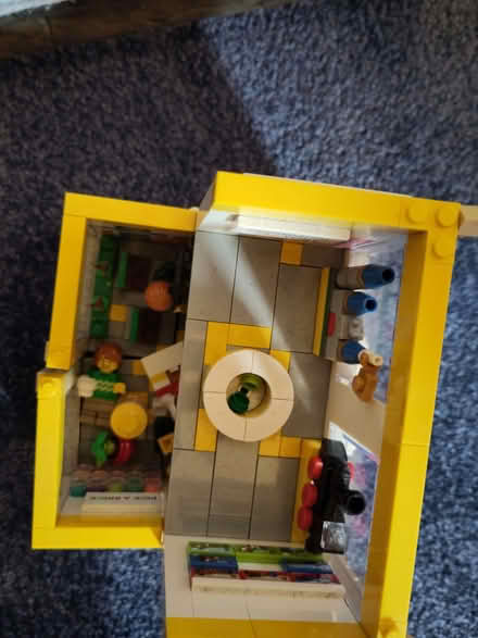 Photo of free lego (The Inch EH16) #1