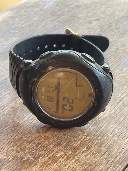 Photo of free Altimeter watch (Fairfield LA1) #3