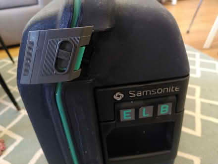 Photo of free Samsonite 1990's hardshell luggage suitcase with wheels (Brunswick BN3) #3