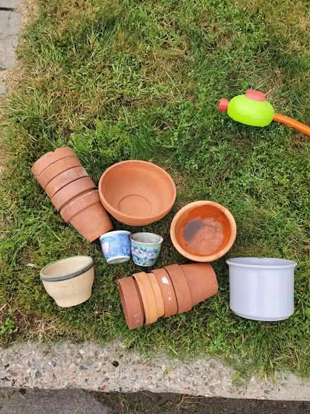 Photo of free Clay pots (Near Experimental Farm) #1