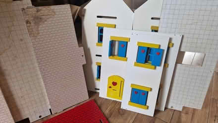 Photo of free Dolls house (March PE15) #1
