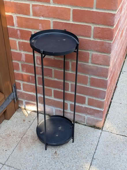 Photo of free Metal plant stand (BH9) #1